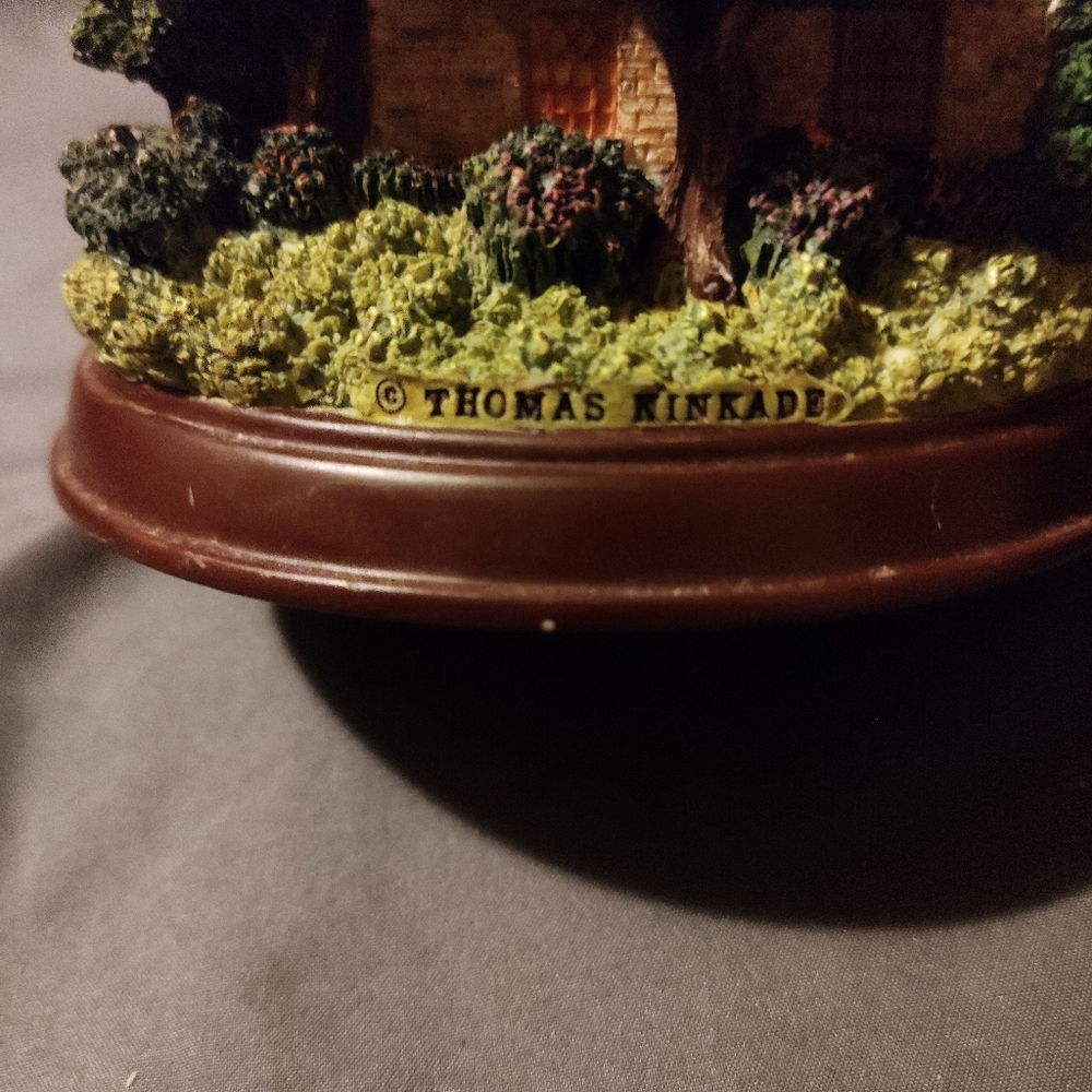 Vintage Thomas Kinkade Memories of Home Collection EVERETT'S COTTAGE lights up - Picture 7 of 8
